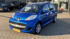 Blauw Gebruikt 2010 Peugeot 107 Hatchback | € 2.750 (Eerlijke prijs)