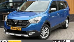 Blauw Gebruikt 2018 Dacia Lodgy Stepway MPV | € 12.450 (Goede deal)