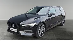 Zwart Gebruikt 2021 Volvo V60 Momentum Stationwagen | € 27.450 (Super prijs)