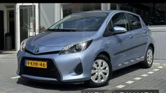 Gebruikt 2013 Toyota Yaris Hybrid Hatchback | € 13.450 (Eerlijke prijs)