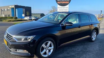 Gebruikt 2018 VW Passat Highline Stationwagen | € 10.750 (Eerlijke prijs)