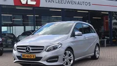 Grijs Gebruikt 2016 Mercedes B180 Ambition MPV | € 14.448 (Eerlijke prijs)