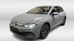 Grijs Gebruikt 2022 VW Golf VIII Style Hatchback | € 24.450 (Goede deal)