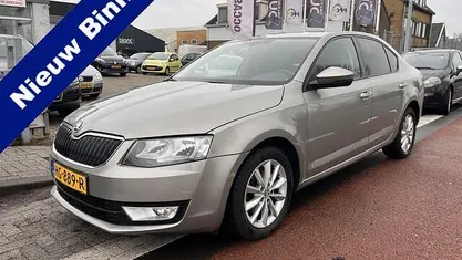 Occasion 2015 Skoda Octavia Ambition Hatchback | € 9.900 (Goede deal)
