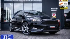 Zwart Gebruikt 2018 Ford Focus ST-Line Hatchback | € 10.990 (Goede deal)
