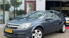 Blauw Gebruikt 2007 Opel Astra Edition Hatchback | € 1.999 (Eerlijke prijs)