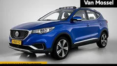 Blauw Gebruikt 2020 MG ZS Luxury Sedan | € 15.495 (Eerlijke prijs)