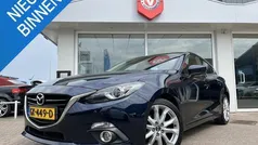 Blauw Gebruikt 2015 Mazda 3 Hatchback | € 15.900 (Eerlijke prijs)