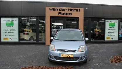 Blauw Gebruikt 2006 Ford Fiesta Ghia Hatchback | € 1.950 (Eerlijke prijs)