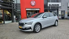 Grijs Gebruikt 2022 Skoda Scala Sport Hatchback | € 17.445 (Eerlijke prijs)