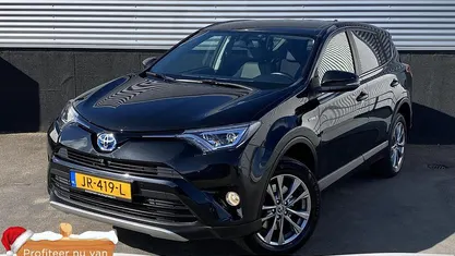 (209) Gebruikt 2016 Toyota RAV4 Hybrid Business Edition SUV | € 21.400 (Eerlijke prijs)