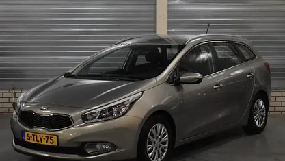 Grijs (metallic) Occasion 2014 Kia Ceed Sportswagon Stationwagen | € 8.950 (Eerlijke prijs)