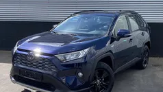 Blauw, metallic lak Gebruikt 2019 Toyota RAV4 Hybrid SUV | € 28.400 (Eerlijke prijs)