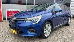 Gebruikt 2020 Renault Clio V Zen Hatchback | € 10.450 (Eerlijke prijs)