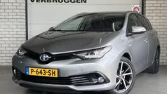 Grijs Gebruikt 2018 Toyota Auris Hybrid Team Hatchback | € 13.950 (Eerlijke prijs)