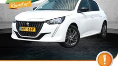 Wit Gebruikt 2022 Peugeot 208 Active Hatchback | € 16.425 (Eerlijke prijs)