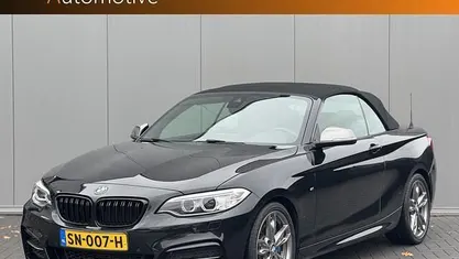 Zwart (metallic) Occasion 2015 BMW M235 Executive Cabriolet | € 27.950 (Eerlijke prijs)