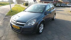 Grijs Gebruikt 2006 Opel Astra Edition Hatchback | € 1.250 (Eerlijke prijs)