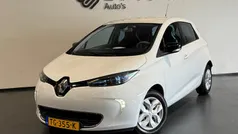 Wit Gebruikt 2014 Renault Zoe Life Hatchback | € 4.950 (Eerlijke prijs)
