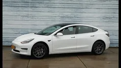 Gebruikt 2019 Tesla Model 3 Standard Range Sedan | € 17.750 (Eerlijke prijs)