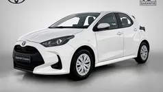 Gebruikt 2022 Toyota Yaris Hybrid Active Hatchback | € 18.950 (Eerlijke prijs)