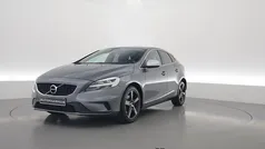 Gebruikt 2020 Volvo V40 R-Design Stationwagen | € 20.750 (Eerlijke prijs)