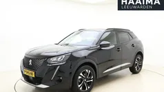 Zwart Gebruikt 2022 Peugeot 2008 Allure SUV | € 21.945 (Eerlijke prijs)