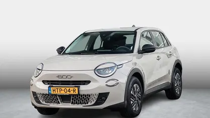 Occasion 2025 Fiat 600 Urban SUV | € 24.689 (Goede deal)
