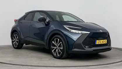 Occasion 2024 Toyota C-HR SUV | € 31.999 (Eerlijke prijs)