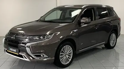 Occasion Mitsubishi Outlander Intense+ 135 PK (99 kW) 2019 SUV
