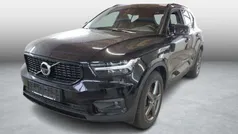 Zwart Gebruikt 2021 Volvo XC40 R-Design SUV | € 38.899 (Eerlijke prijs)