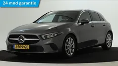 Berggrijs metaalkleur metallic Gebruikt 2020 Mercedes A180 Business Hatchback | € 26.945 (Eerlijke prijs)