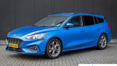 Gebruikt 2021 Ford Focus ST-Line X Stationwagen | € 23.895 (Eerlijke prijs)