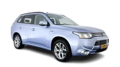 Blauw Gebruikt 2013 Mitsubishi Outlander Comfort Edition SUV | € 8.945 (Eerlijke prijs)