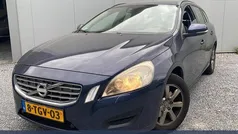 Blauw Gebruikt 2013 Volvo V60 Kinetic Stationwagen | € 4.950 (Goede deal)
