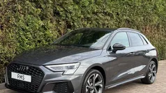 Grijs Gebruikt 2023 Audi A3 Sportback S-Line Hatchback | € 34.890 (Eerlijke prijs)
