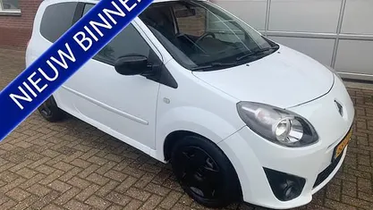 Wit Gebruikt 2011 Renault Twingo Dynamique Hatchback | € 3.450 (Eerlijke prijs)