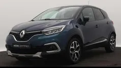 Twotone bleu ocean / noir eto Gebruikt 2019 Renault Captur Intens SUV | € 15.850 (Eerlijke prijs)