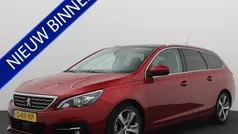 Rood Gebruikt 2020 Peugeot 308 Premium Stationwagen | € 13.183 (Eerlijke prijs)