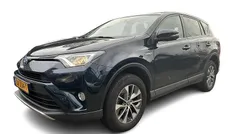 (221) zwart Gebruikt 2018 Toyota RAV4 Hybrid SUV | € 23.840 (Eerlijke prijs)