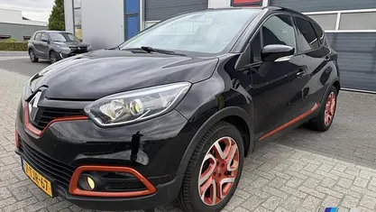Gebruikt 2014 Renault Captur Dynamique SUV | € 5.450 (Eerlijke prijs)