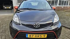 Zwart Gebruikt 2012 Toyota Aygo Edition Hatchback | € 5.450 (Eerlijke prijs)