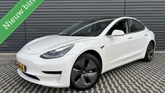 Wit, metallic lak Gebruikt 2019 Tesla Model 3 Standard Range Sedan | € 16.995 (Eerlijke prijs)