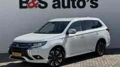 Wit Gebruikt 2015 Mitsubishi Outlander Edition SUV | € 16.900 (Iets duurder)