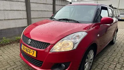 Rood Gebruikt 2010 Suzuki Swift Hatchback | € 2.699 (Super prijs)
