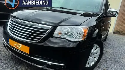 Zwart Gebruikt 2011 Chrysler Grand Voyager Limited MPV | € 19.950 (Super prijs)