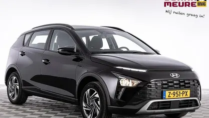 Zwart Gebruikt 2024 Hyundai Bayon Comfort SUV | € 22.900 (Eerlijke prijs)