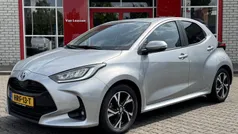 Gebruikt 2024 Toyota Yaris Hybrid Hatchback | € 24.400 (Eerlijke prijs)
