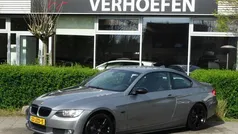 Grijs Gebruikt 2009 BMW 320 Executive Coupé | € 7.750 (Eerlijke prijs)