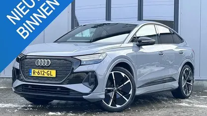 Grijs Occasion 2021 Audi Q4 Sportback e-tron S-Line SUV | € 29.950 (Eerlijke prijs)